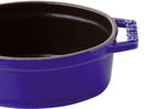 Cocotte Staub ovale en fonte émaillée bleu intense
