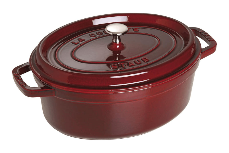 Cocotte Staub ovale en fonte émaillée grenadine - 29cm