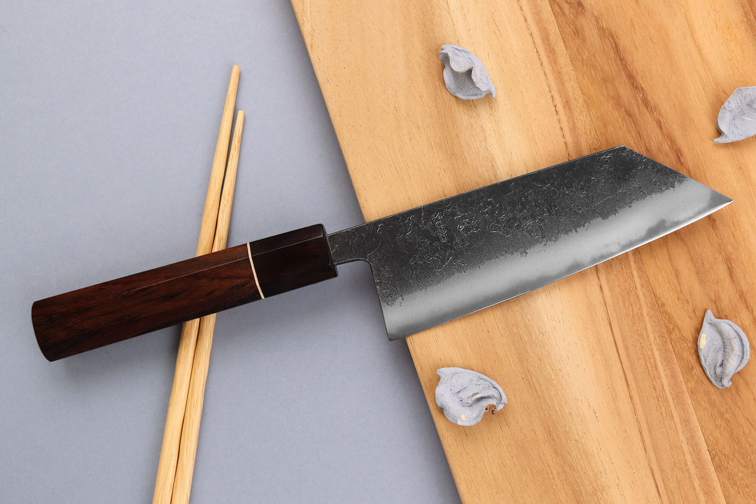 Couteau ko-bunka 13,5cm japonais artisanal Yuzo Black Nashiji