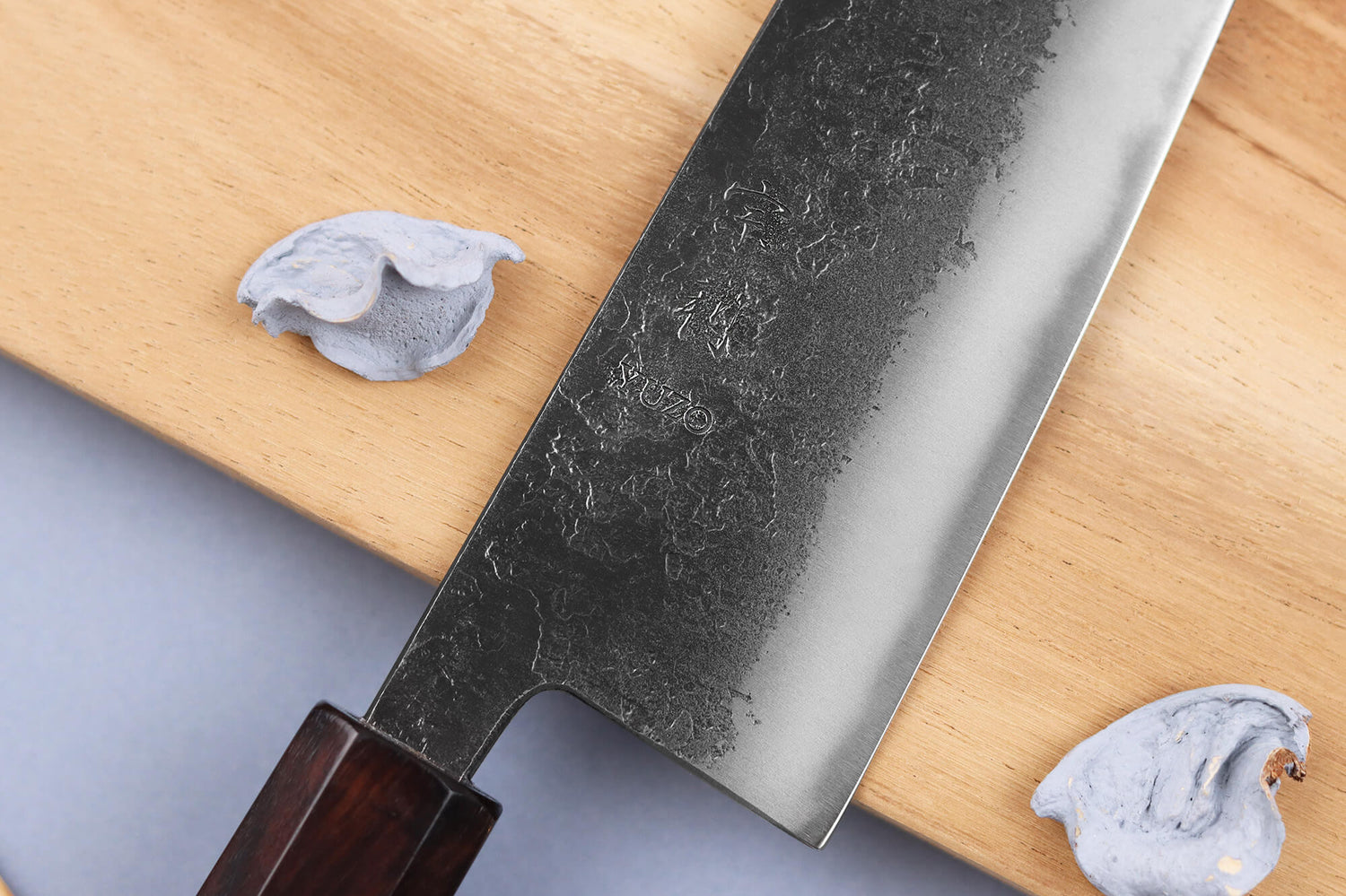 Couteau ko-bunka 13,5cm japonais artisanal Yuzo Black Nashiji