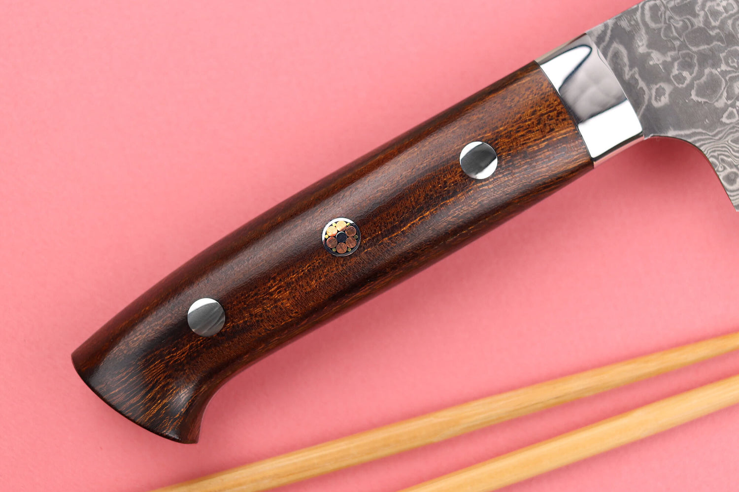 Couteau nakiri japonais Takeshi Saji R2 Damas Mosaïque 16,5cm