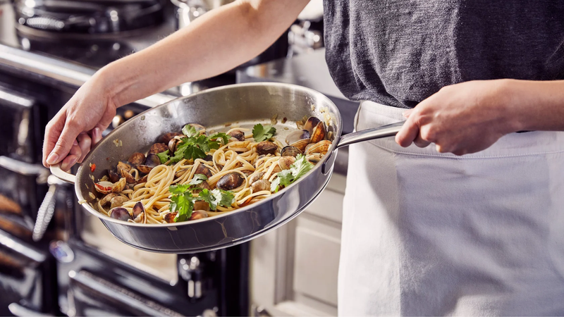 La cuisson avec des ustensiles en inox Beka : l’essentiel à connaître